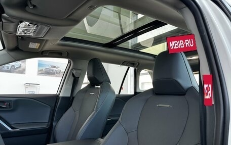 Toyota RAV4, 2025 год, 5 300 000 рублей, 13 фотография