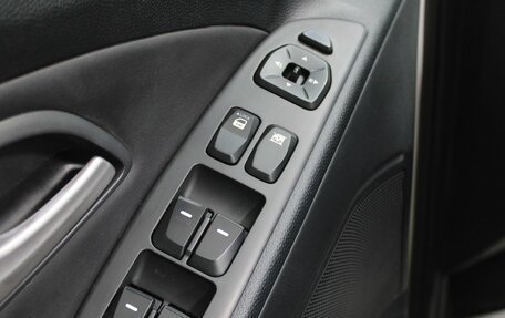 Hyundai ix35 I рестайлинг, 2012 год, 1 255 000 рублей, 17 фотография