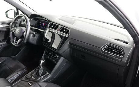 Volkswagen Tiguan II, 2021 год, 4 177 000 рублей, 10 фотография