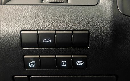 Lexus RX IV рестайлинг, 2019 год, 3 400 000 рублей, 18 фотография