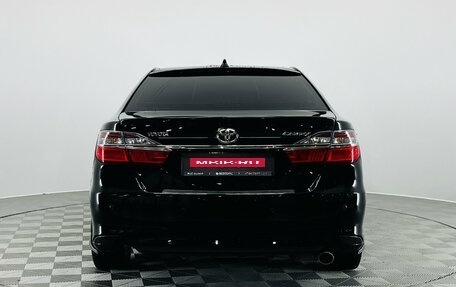 Toyota Camry, 2015 год, 1 780 000 рублей, 6 фотография