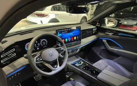 Volkswagen Tiguan, 2025 год, 5 200 000 рублей, 8 фотография