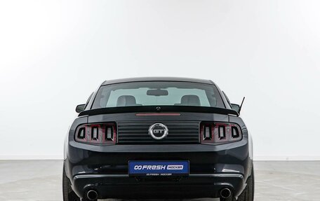 Ford Mustang VI рестайлинг, 2009 год, 2 827 077 рублей, 4 фотография