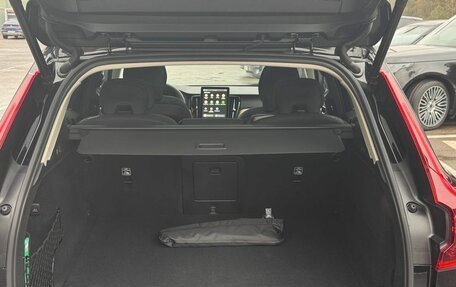 Volvo XC60 II, 2025 год, 8 820 000 рублей, 12 фотография