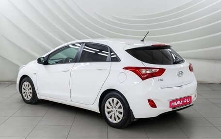 Hyundai i30 II рестайлинг, 2016 год, 868 000 рублей, 5 фотография