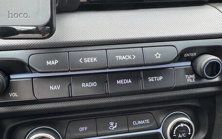 Hyundai Veloster II, 2020 год, 3 600 000 рублей, 15 фотография