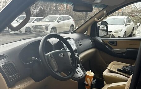 Hyundai Grand Starex Grand Starex I рестайлинг 2, 2014 год, 3 000 000 рублей, 7 фотография