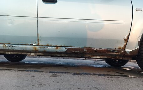 Renault Logan I, 2006 год, 200 000 рублей, 9 фотография