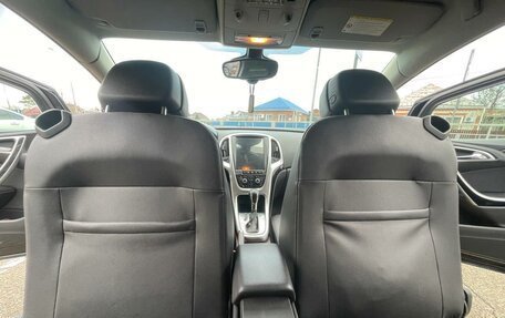 Opel Astra J, 2013 год, 1 300 000 рублей, 5 фотография