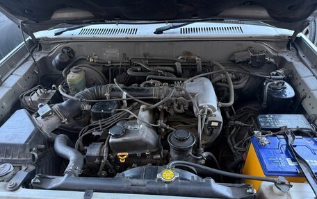 Toyota Land Cruiser Prado 90 рестайлинг, 2002 год, 1 500 000 рублей, 5 фотография