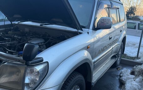 Toyota Land Cruiser Prado 90 рестайлинг, 2002 год, 1 500 000 рублей, 3 фотография