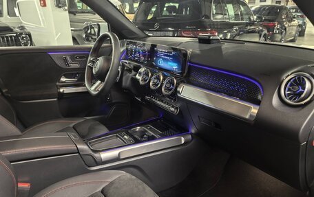 Mercedes-Benz GLB, 2025 год, 7 920 000 рублей, 2 фотография