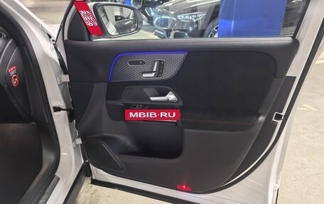 Mercedes-Benz GLB, 2025 год, 7 920 000 рублей, 17 фотография