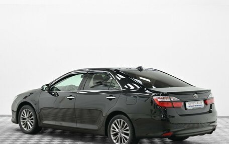 Toyota Camry, 2016 год, 1 805 000 рублей, 2 фотография