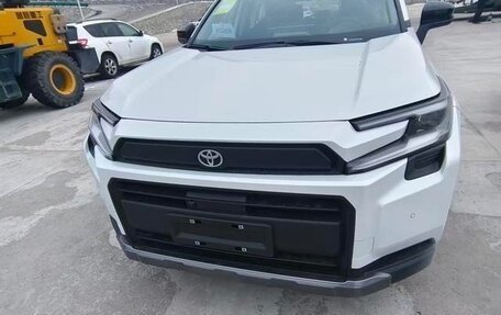 Toyota RAV4, 2026 год, 4 400 000 рублей, 3 фотография