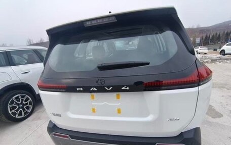 Toyota RAV4, 2026 год, 4 400 000 рублей, 9 фотография