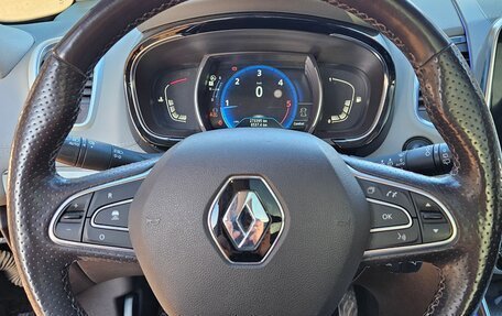 Renault Espace V рестайлинг, 2018 год, 2 150 000 рублей, 6 фотография