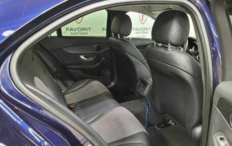 Mercedes-Benz C-Класс, 2019 год, 2 649 000 рублей, 16 фотография