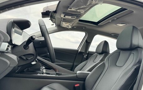 Hyundai Elantra, 2024 год, 2 699 000 рублей, 10 фотография