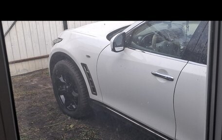 Infiniti FX II, 2010 год, 1 350 000 рублей, 6 фотография