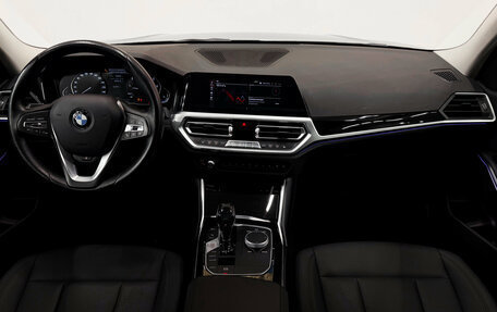 BMW 3 серия, 2020 год, 2 999 000 рублей, 9 фотография