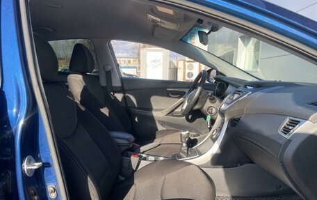 Hyundai Elantra V, 2011 год, 850 000 рублей, 8 фотография