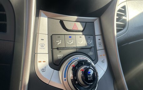 Hyundai Elantra V, 2011 год, 850 000 рублей, 16 фотография