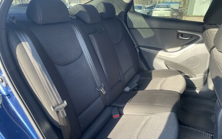 Hyundai Elantra V, 2011 год, 850 000 рублей, 10 фотография