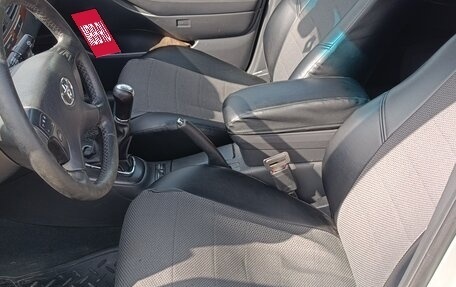 Toyota Avensis III рестайлинг, 2008 год, 755 000 рублей, 8 фотография