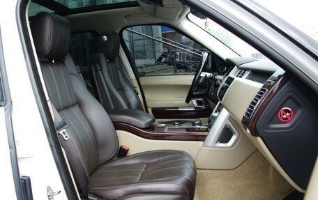 Land Rover Range Rover IV рестайлинг, 2013 год, 2 699 000 рублей, 9 фотография