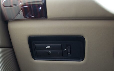 Land Rover Range Rover IV рестайлинг, 2013 год, 2 699 000 рублей, 23 фотография