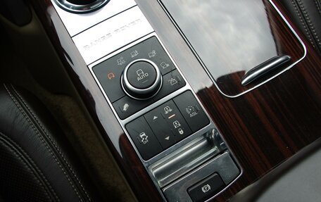 Land Rover Range Rover IV рестайлинг, 2013 год, 2 699 000 рублей, 19 фотография