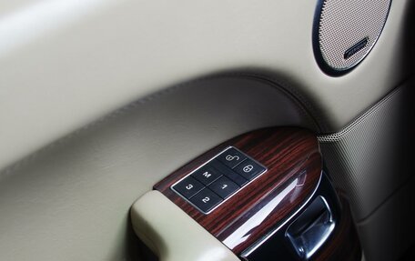 Land Rover Range Rover IV рестайлинг, 2013 год, 2 699 000 рублей, 25 фотография