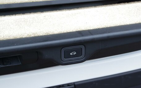 Land Rover Range Rover IV рестайлинг, 2013 год, 2 699 000 рублей, 34 фотография