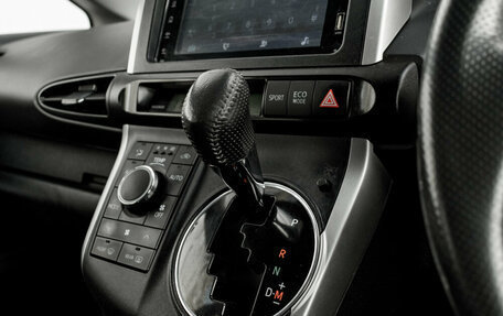 Toyota Wish II, 2010 год, 1 150 000 рублей, 18 фотография