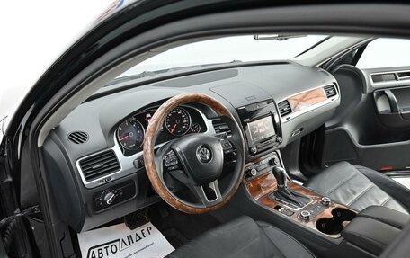 Volkswagen Touareg III, 2011 год, 1 805 000 рублей, 5 фотография