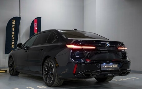 BMW 7 серия, 2023 год, 18 490 000 рублей, 13 фотография