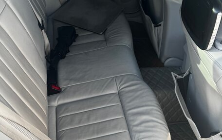 Mercedes-Benz E-Класс, 2013 год, 2 250 000 рублей, 9 фотография