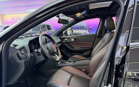 Mazda CX-4, 2022 год, 3 000 000 рублей, 6 фотография