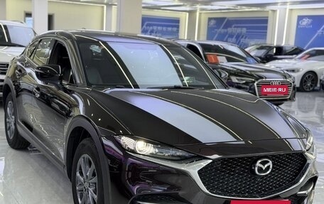 Mazda CX-4, 2022 год, 3 000 000 рублей, 3 фотография