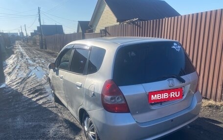 Honda Fit III, 2003 год, 400 000 рублей, 4 фотография