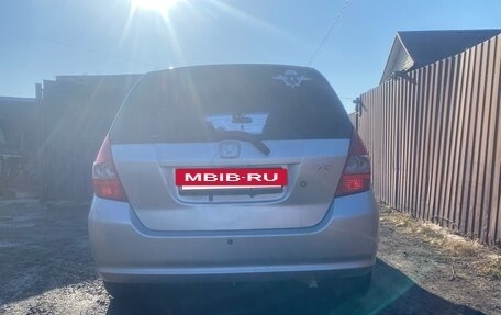 Honda Fit III, 2003 год, 400 000 рублей, 6 фотография