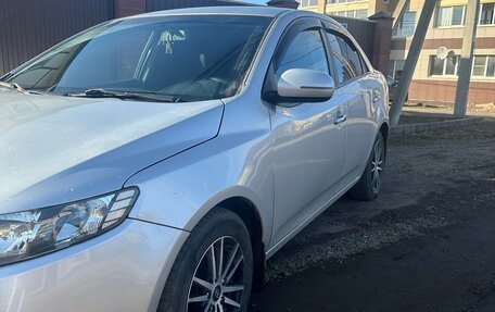 KIA Cerato III, 2011 год, 730 000 рублей, 3 фотография