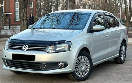 Volkswagen Polo VI (EU Market), 2014 год, 475 000 рублей, 2 фотография