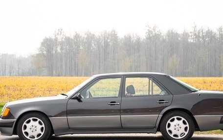 Mercedes-Benz W124, 1992 год, 11 000 000 рублей, 6 фотография
