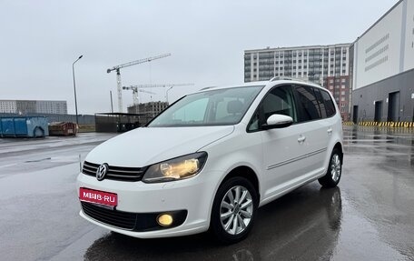 Volkswagen Touran III, 2012 год, 970 000 рублей, 1 фотография