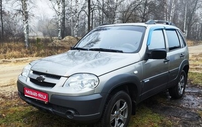 Chevrolet Niva I рестайлинг, 2011 год, 320 000 рублей, 1 фотография