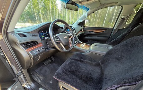 Cadillac Escalade IV, 2017 год, 6 900 000 рублей, 10 фотография