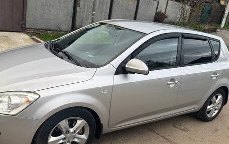 KIA cee'd I рестайлинг, 2009 год, 700 000 рублей, 4 фотография