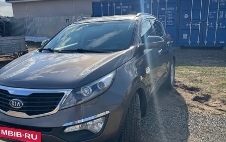 KIA Sportage III, 2011 год, 1 300 000 рублей, 2 фотография